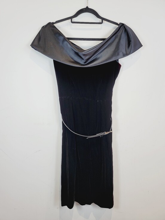 Liz Claiborne Dresses & Skirts - Liz Claiborne Dark Plum Off-Shoulder Velvet Dress with Draped Satin Trim, Size 6